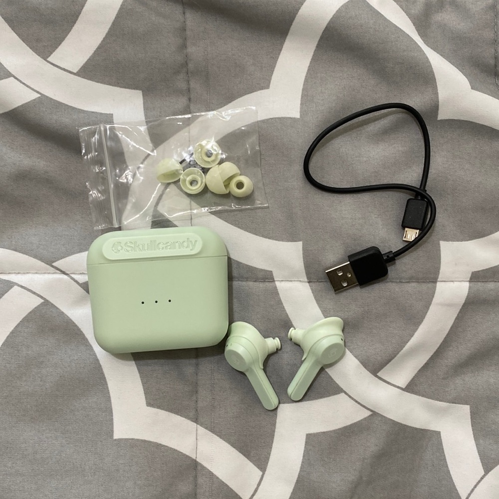 SkullCandy Wireless Headphones